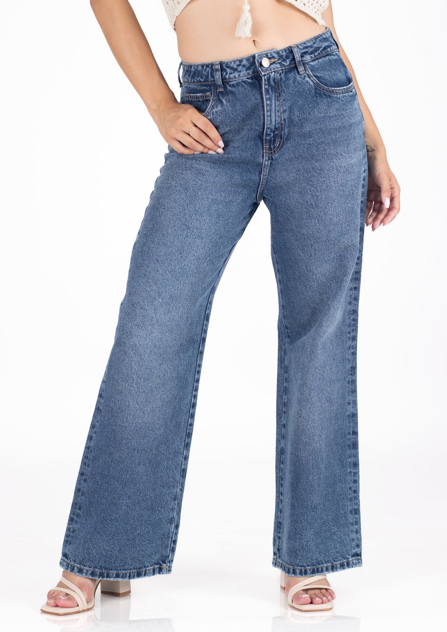 WIDE LEG JEANS
