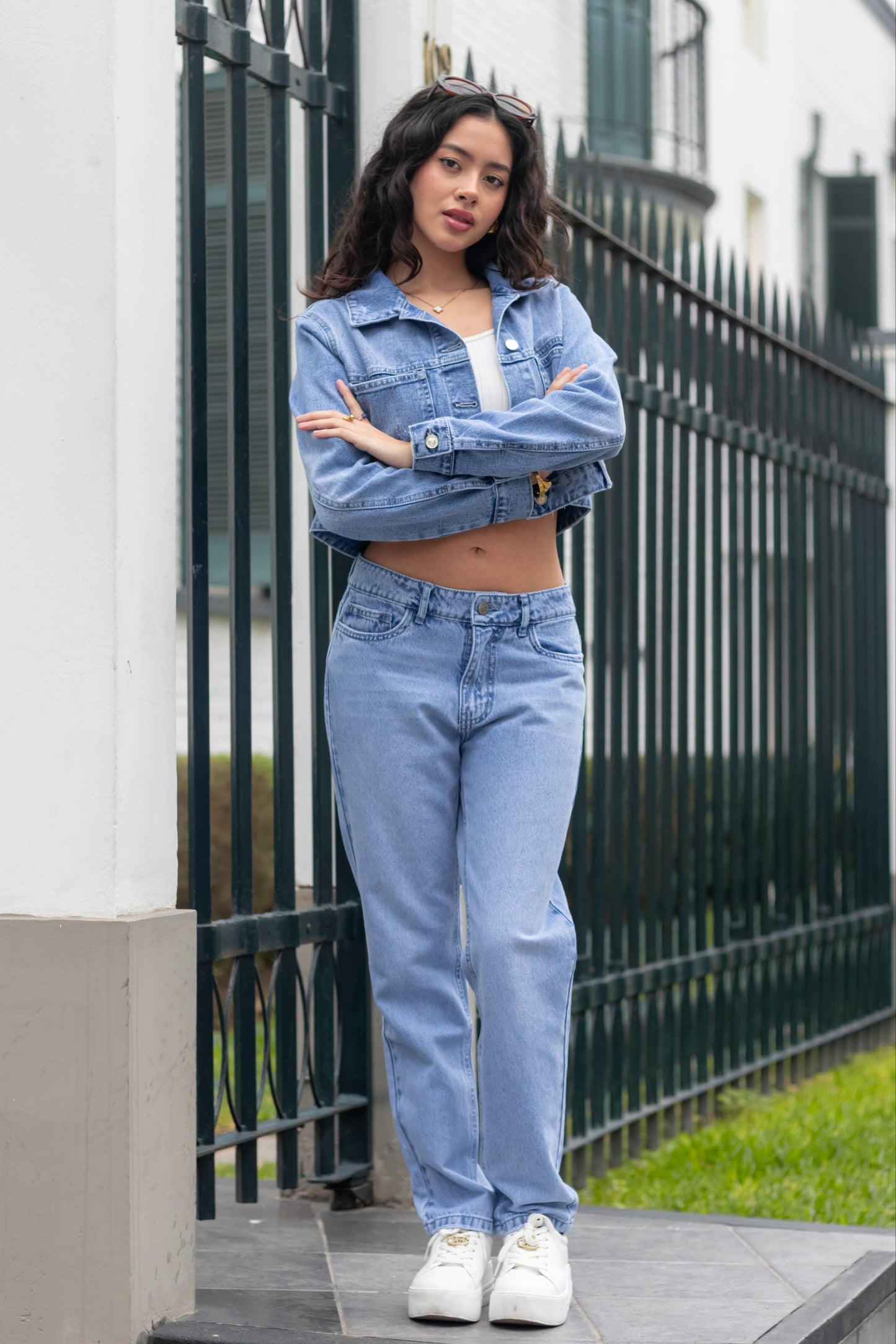 MOM JEANS